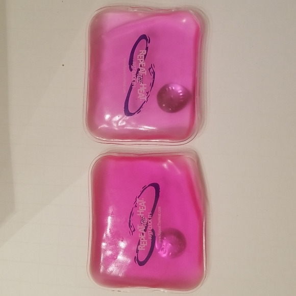 Set of 2 Repeat the Heat Reusable Instant Heat Gel Pocket Packs - Picture 2 of 6